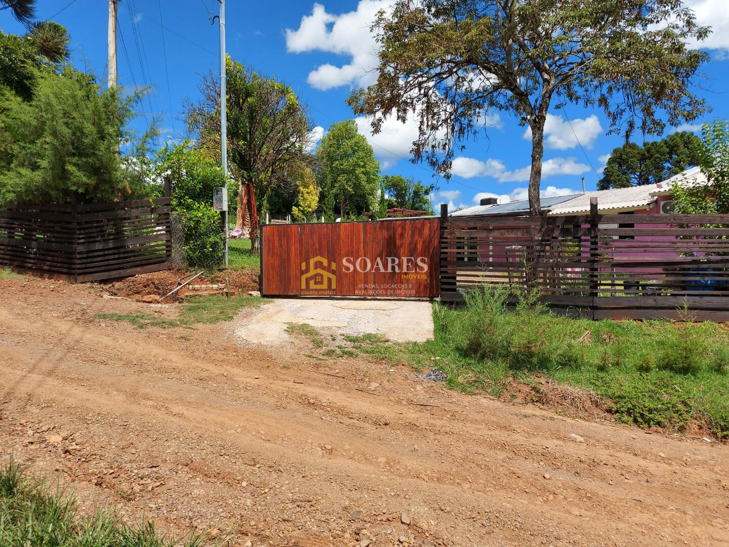Vende-se Sítio